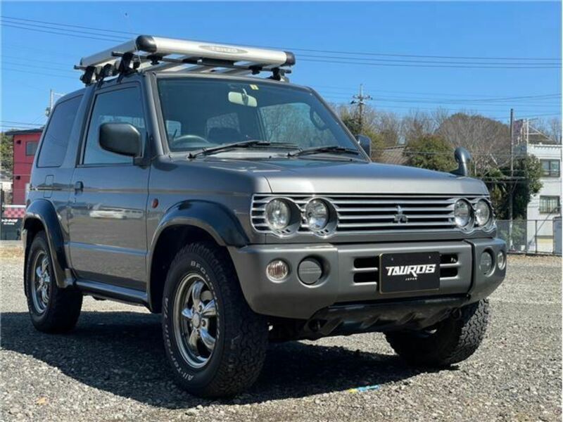 PAJERO MINI