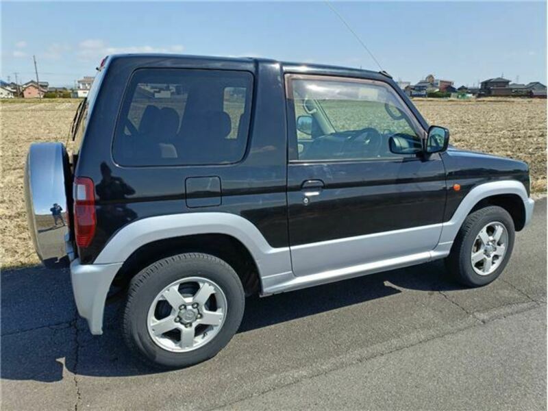 PAJERO MINI