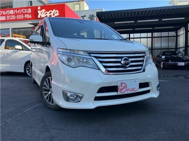 NISSAN SERENA