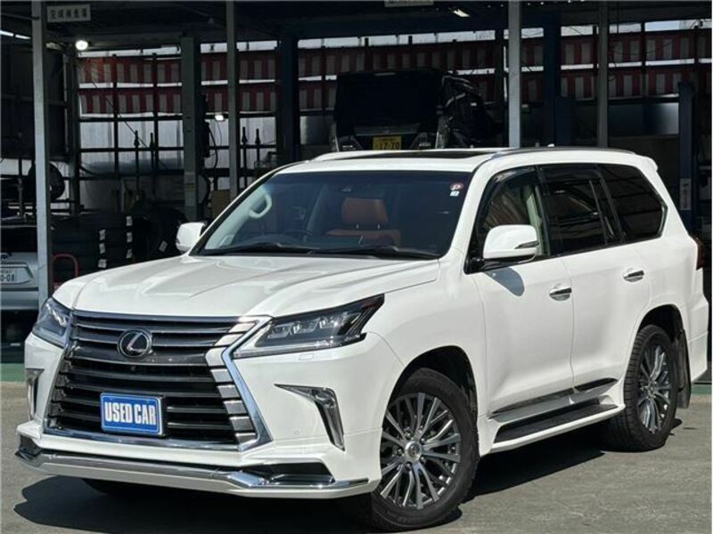 LEXUS LX