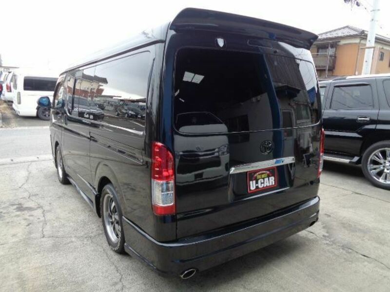 HIACE VAN