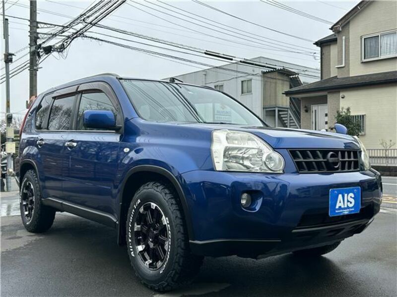 X-TRAIL