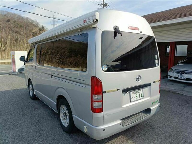 HIACE