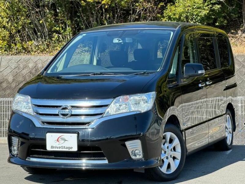 NISSAN SERENA