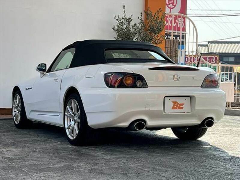 S2000