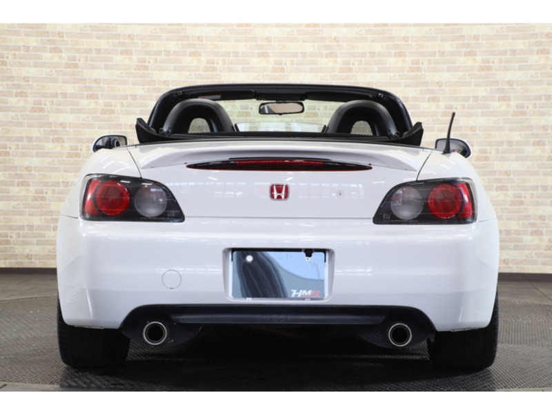 S2000