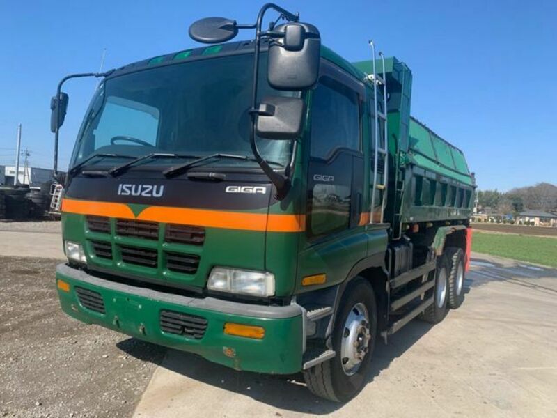 ISUZU GIGA