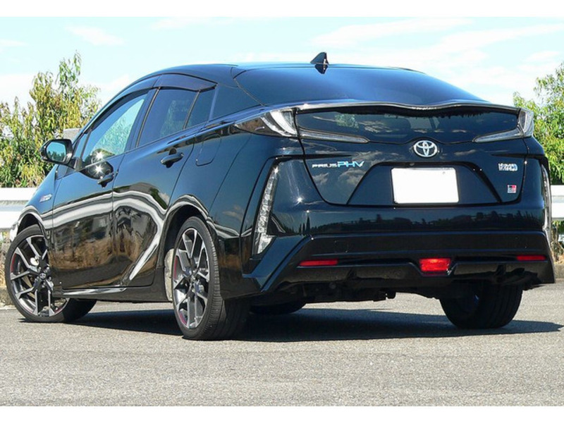 PRIUS PHV