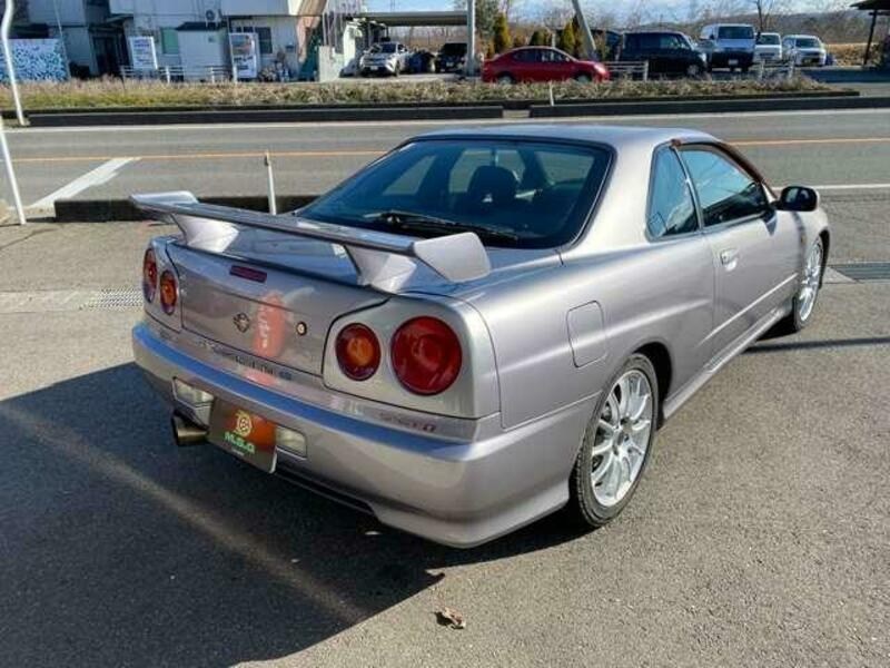 SKYLINE