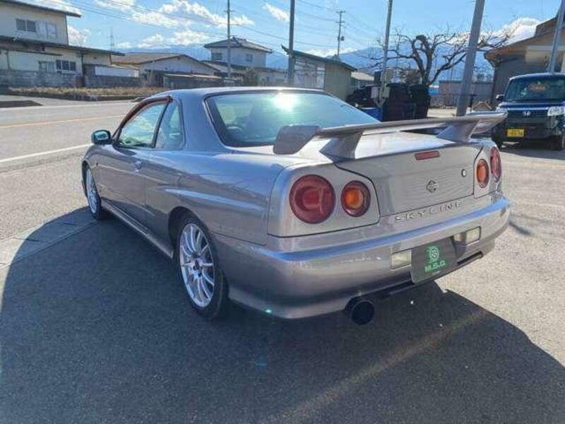 SKYLINE