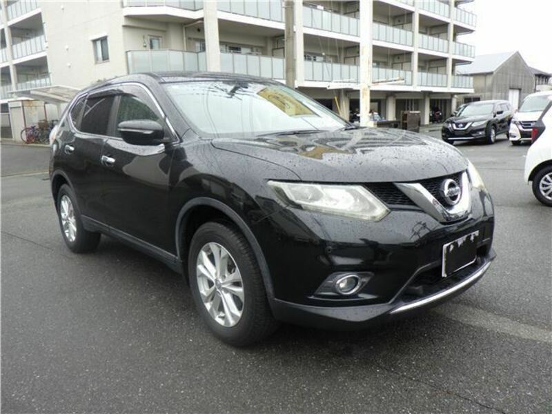 X-TRAIL