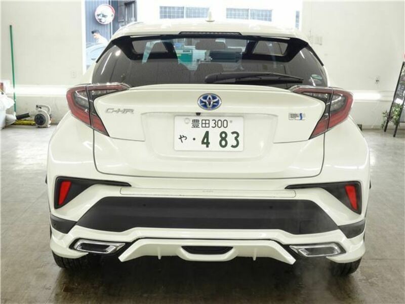 C-HR