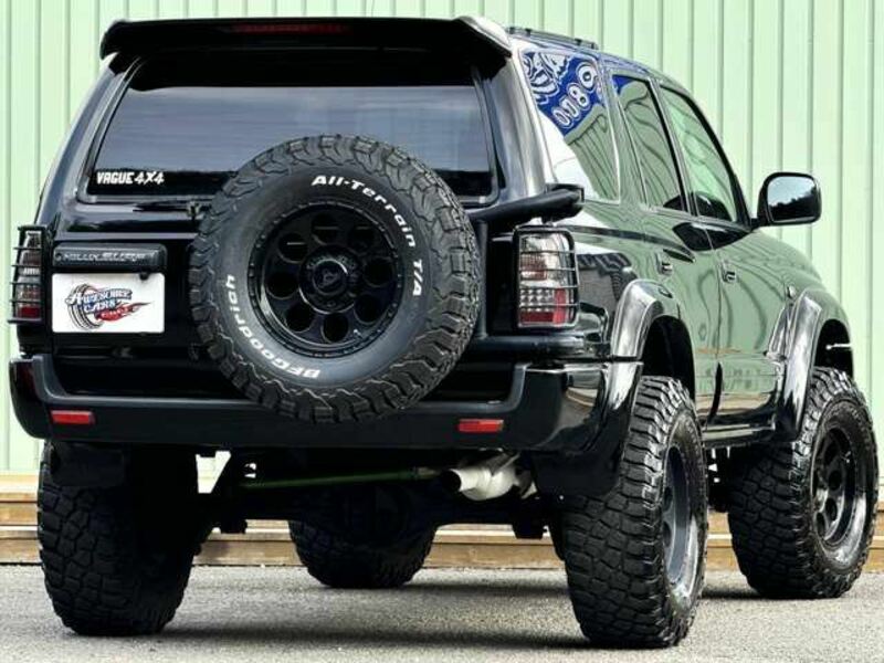 HILUX SURF