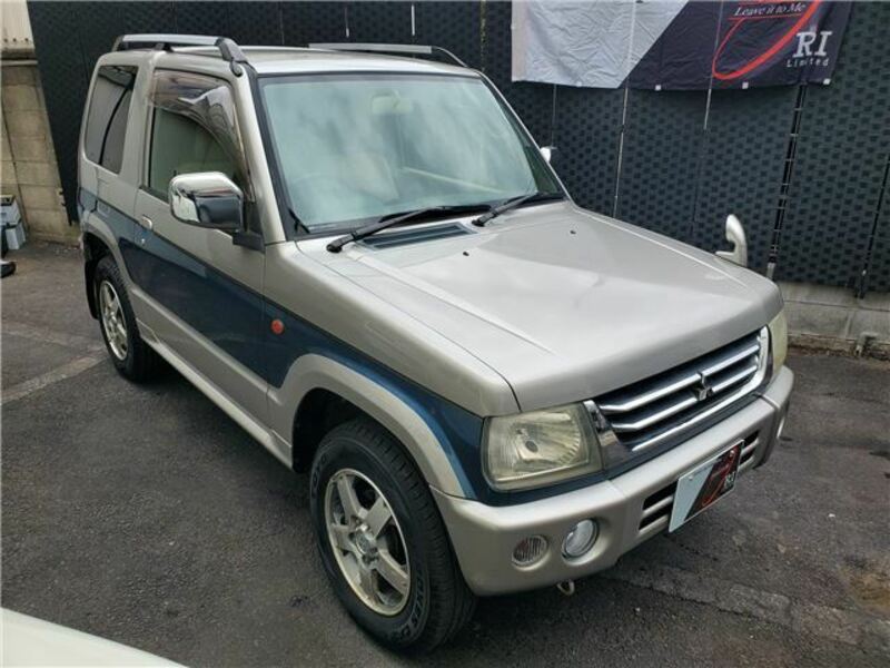 PAJERO MINI