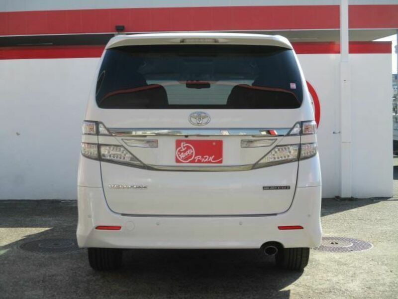 VELLFIRE