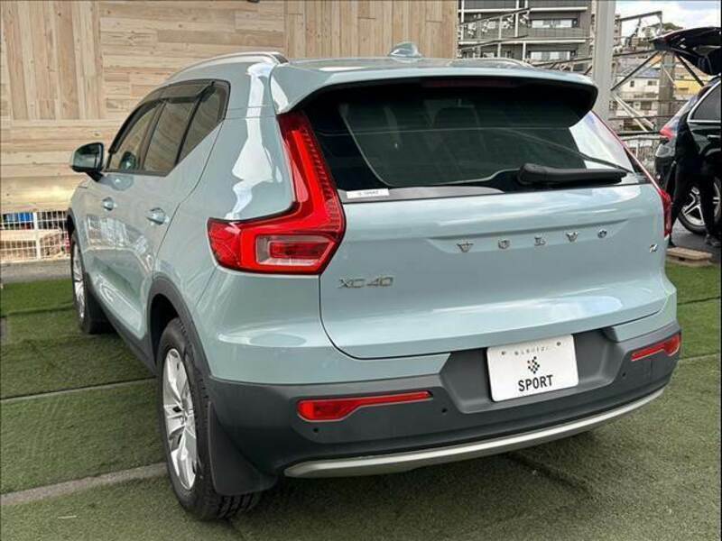 XC40