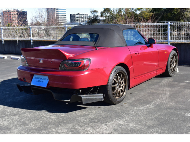 S2000