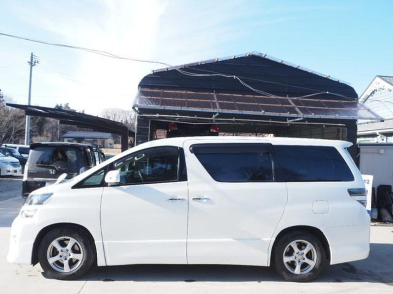 VELLFIRE