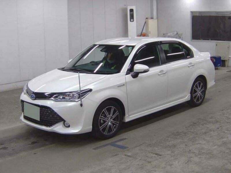 COROLLA AXIO