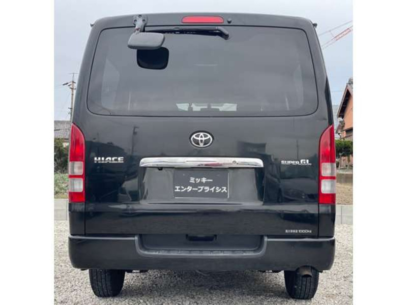 HIACE VAN