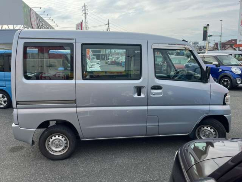 MINICAB VAN