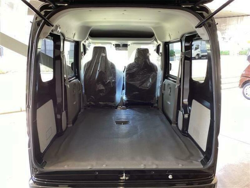CLIPPER VAN