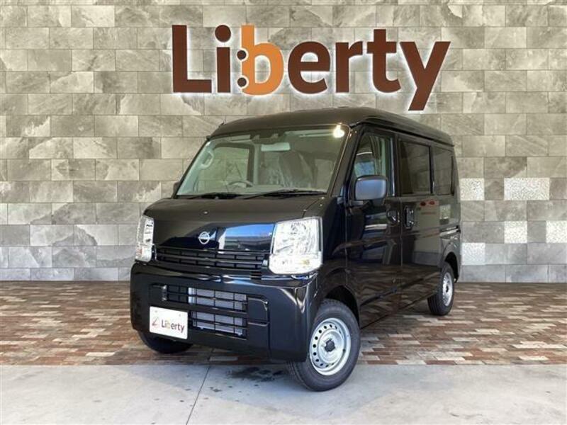NISSAN CLIPPER VAN
