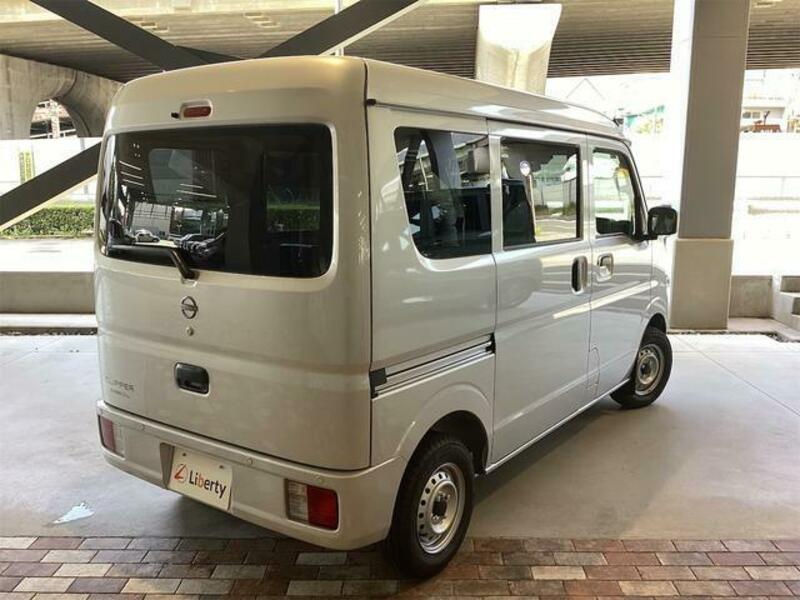CLIPPER VAN