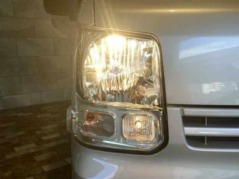 CLIPPER VAN