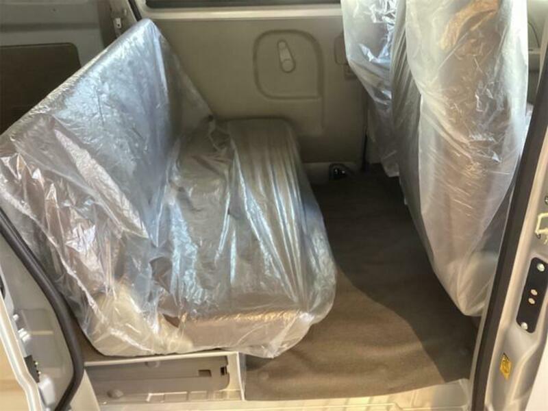 CLIPPER VAN