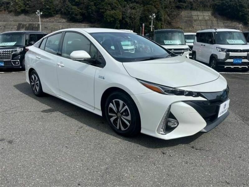 PRIUS PHV