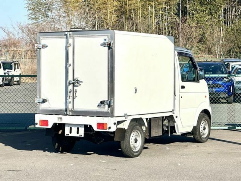 CARRY TRUCK