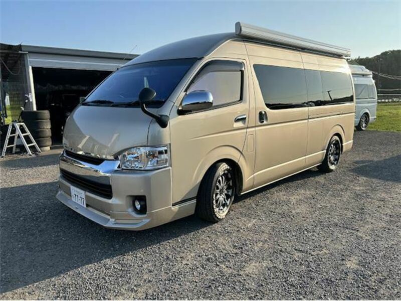 HIACE