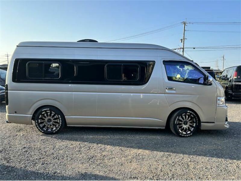 HIACE