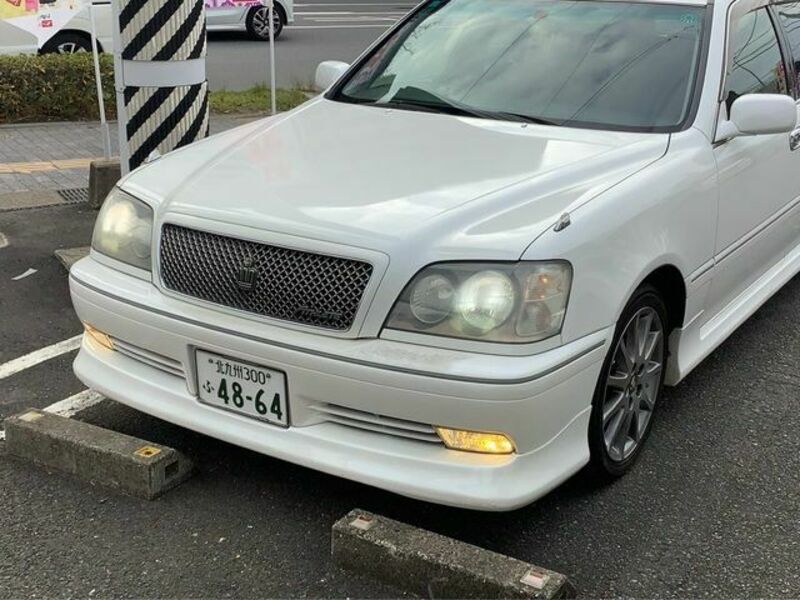 TOYOTA CROWN ESTATE