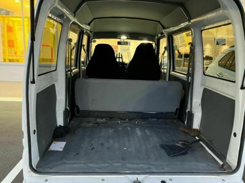 MINICAB VAN