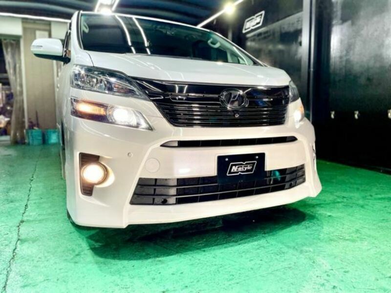 VELLFIRE