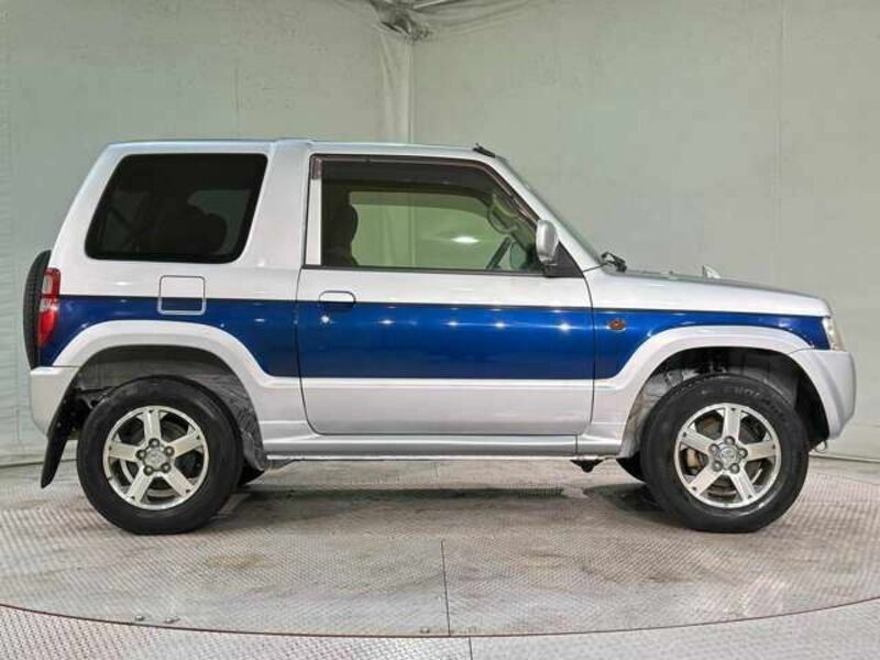 PAJERO MINI