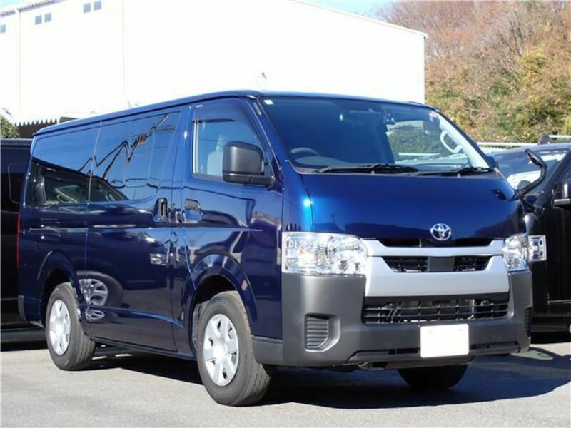 HIACE VAN