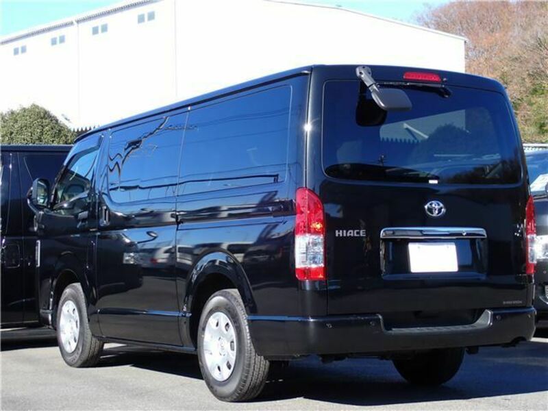 HIACE VAN