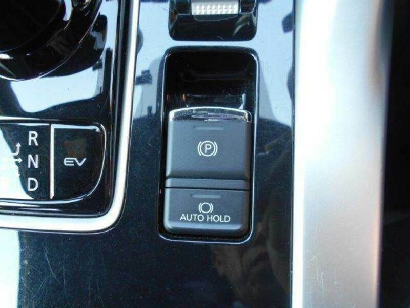 ECLIPSE CROSS-6
