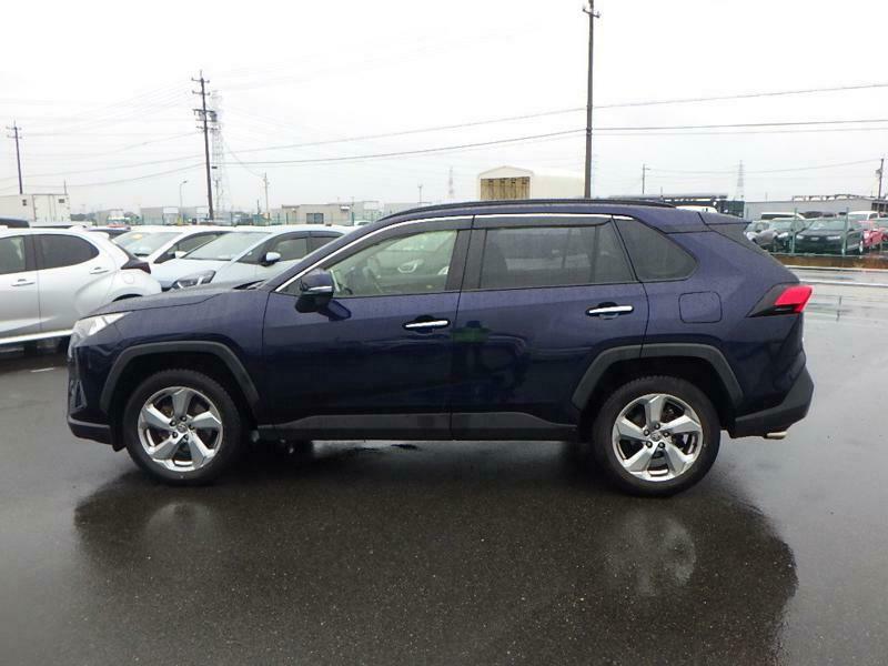 RAV4