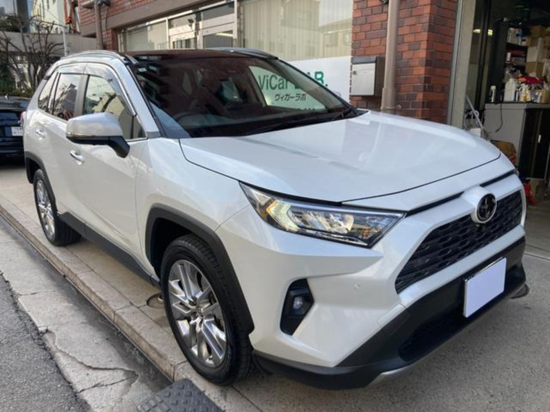 RAV4