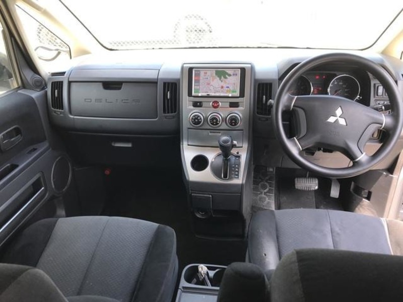 DELICA D5