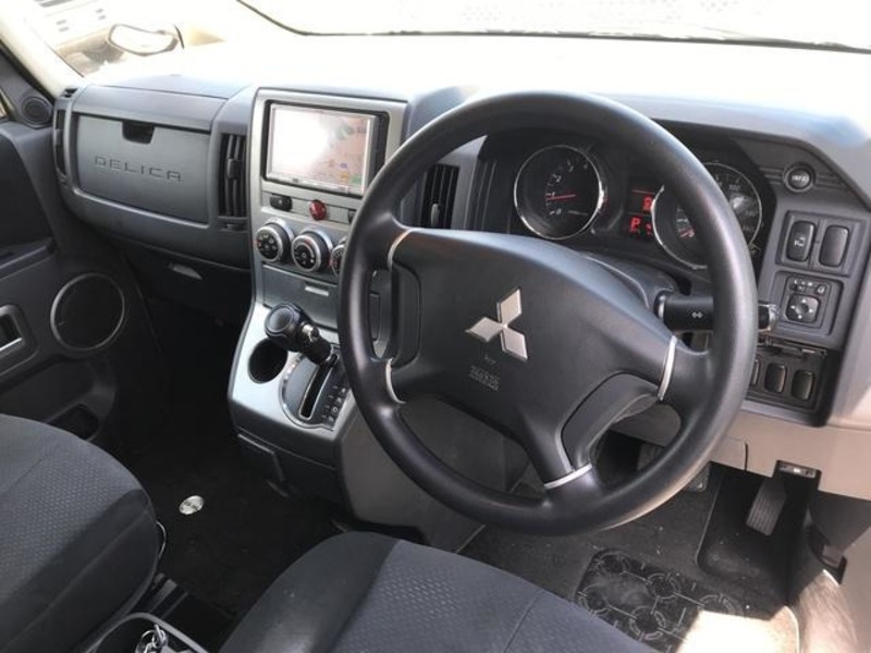 DELICA D5
