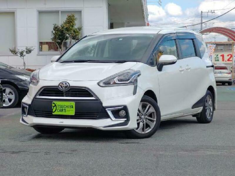 TOYOTA　SIENTA