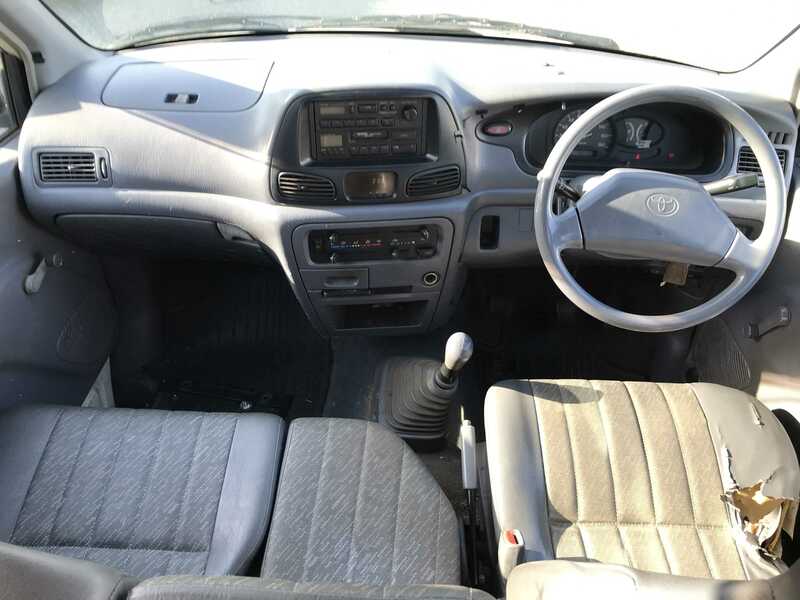 TOWN ACE VAN