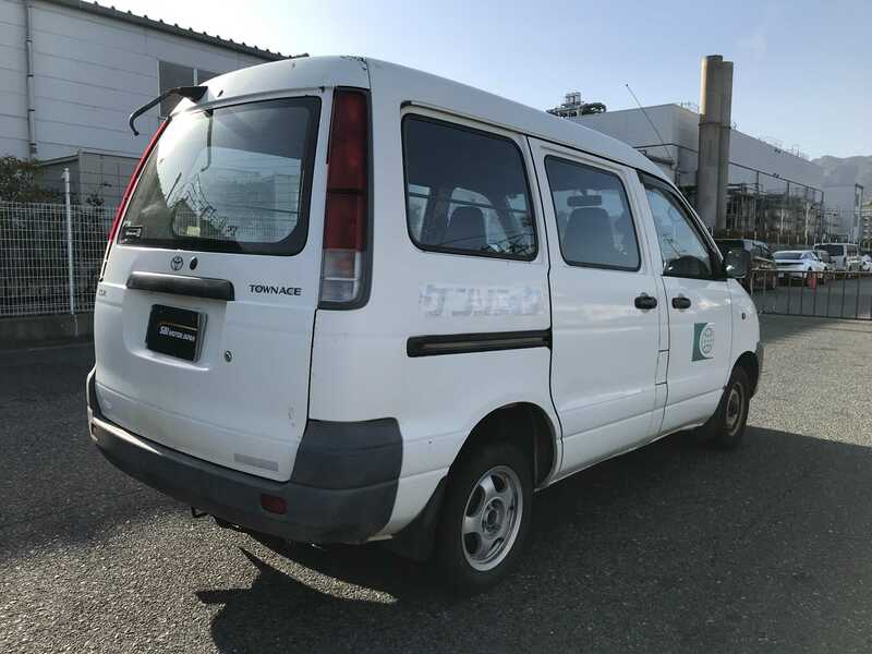 TOWN ACE VAN