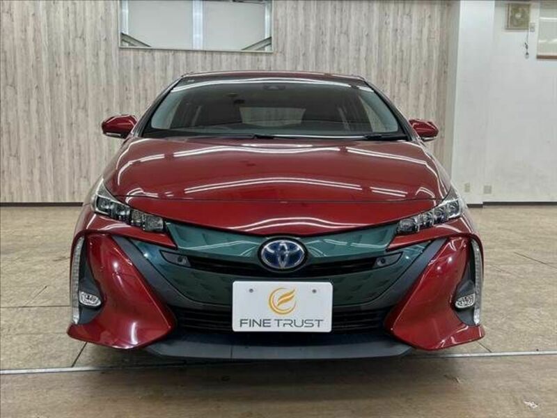 PRIUS PHV