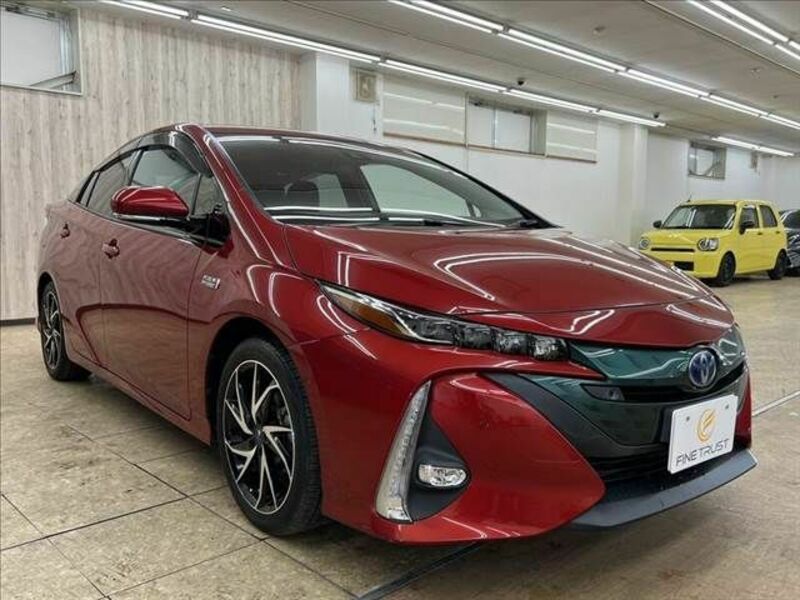 PRIUS PHV